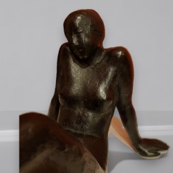 Michel SERRAZ - Bronze  " Sur la plage "